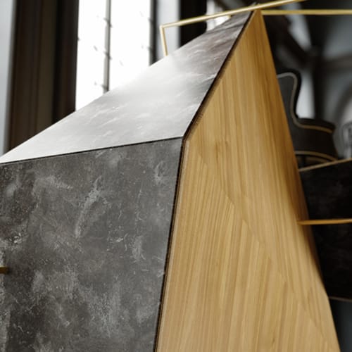 Kronospan Panneau Résine Compact Slim Line Noyau Noir - AF-SM Noir 0190 - 4100 x 1300 mm é