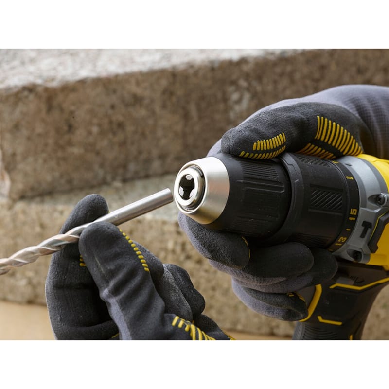 Stanley Fatmax Coffret V20 18V Perceuse à Percussion avec 2 batteries